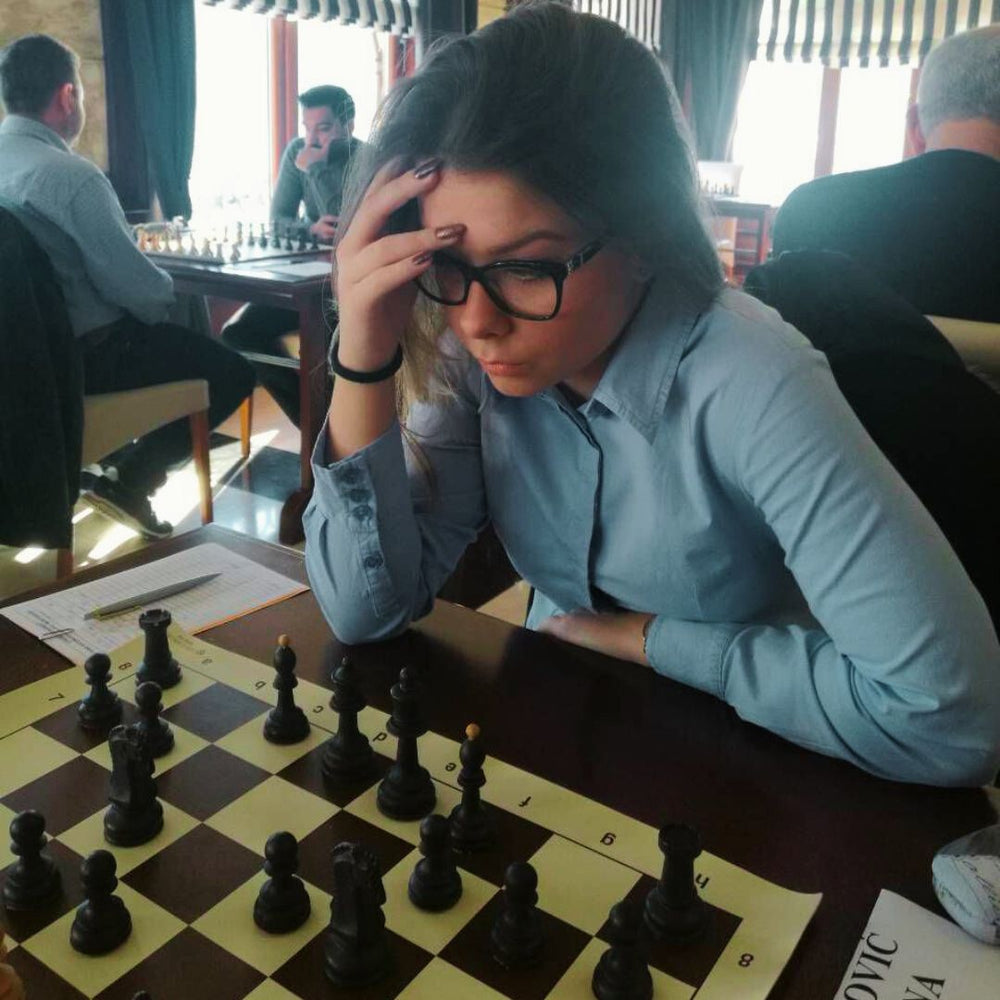 Katarina_Nestorovic_Chess_Lessons