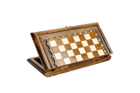 handmade_chess_set